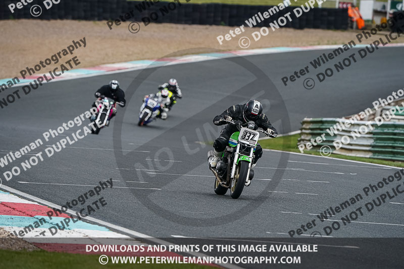 enduro digital images;event digital images;eventdigitalimages;mallory park;mallory park photographs;mallory park trackday;mallory park trackday photographs;no limits trackdays;peter wileman photography;racing digital images;trackday digital images;trackday photos